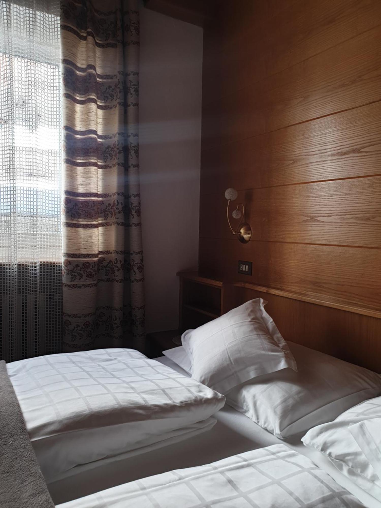 Garni Le Chalet Santa Cristina Val Gardena المظهر الخارجي الصورة