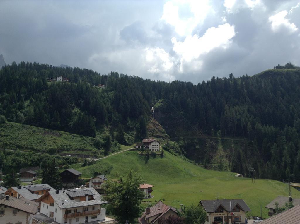 Garni Le Chalet Santa Cristina Val Gardena المظهر الخارجي الصورة